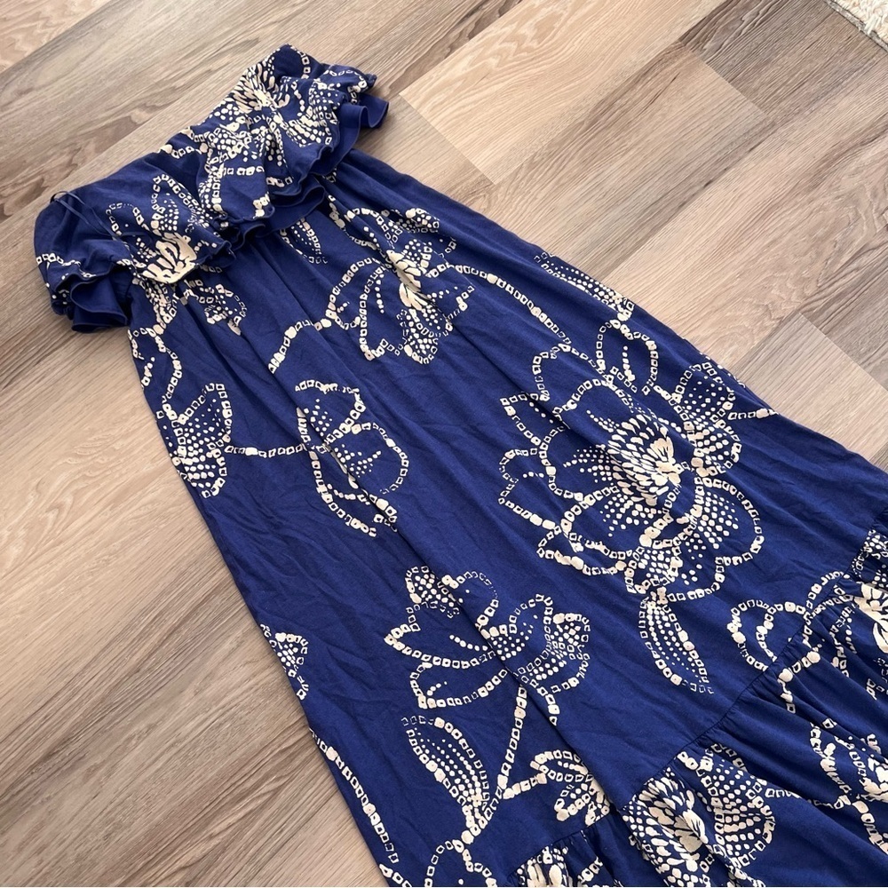 Express Women’s Blue Floral Dress